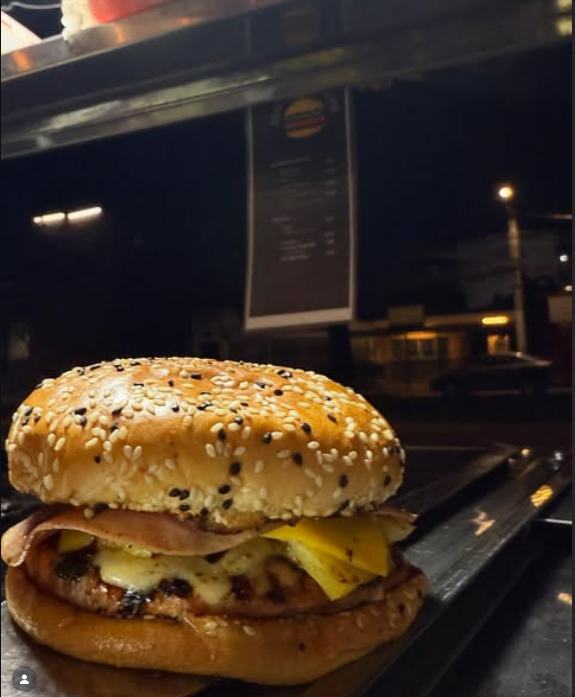 Hamburguesa Clásica Especial